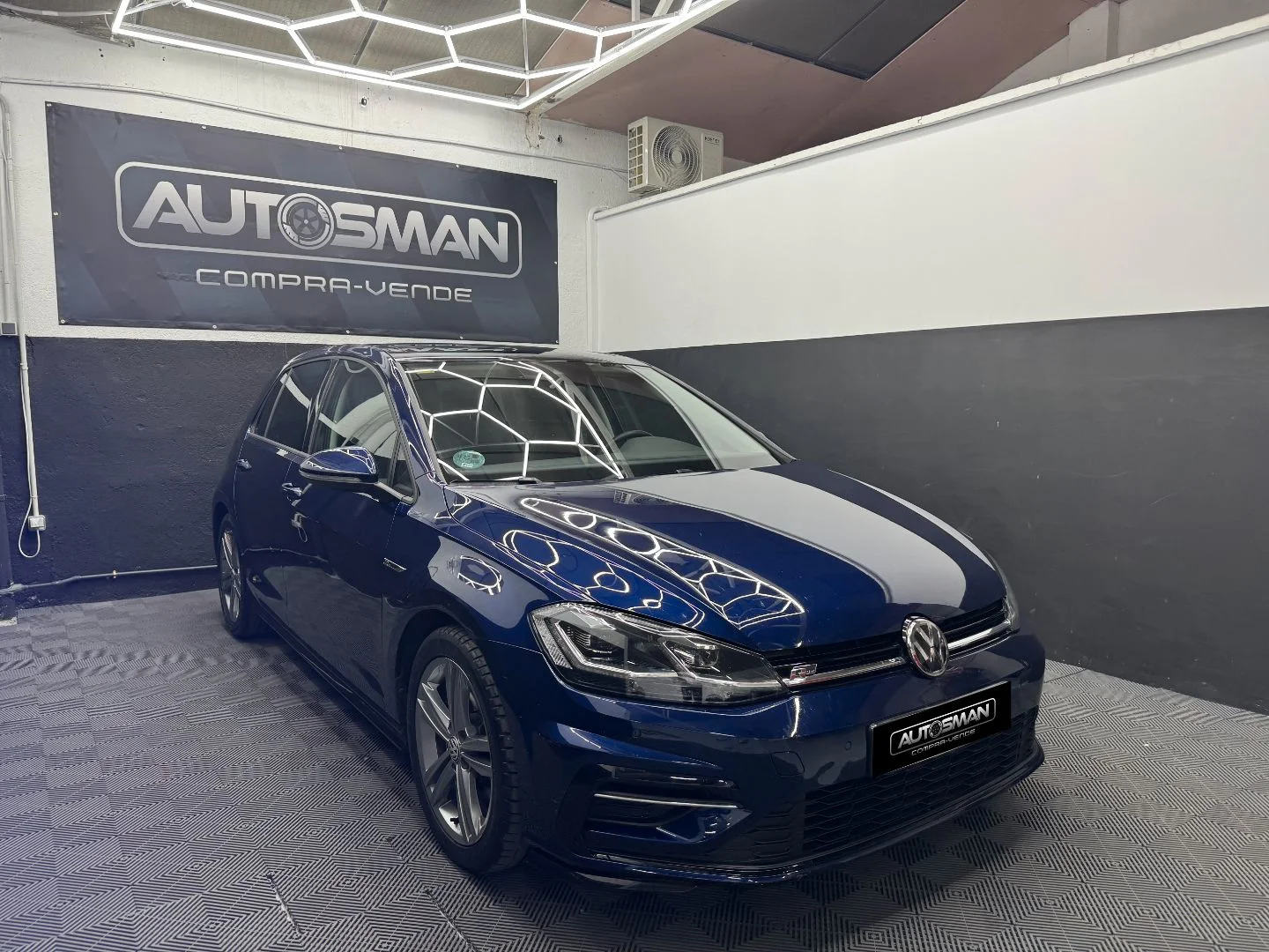 VOLKSWAGEN Golf Sport RLine 1.5 TSI 2018 Gasolina Azul - Motor